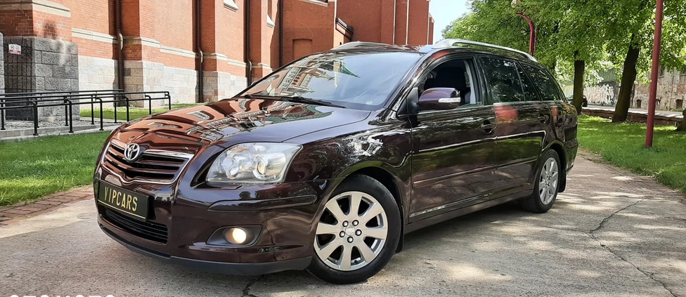 Toyota Avensis cena 19999 przebieg: 220000, rok produkcji 2008 z Złocieniec małe 781